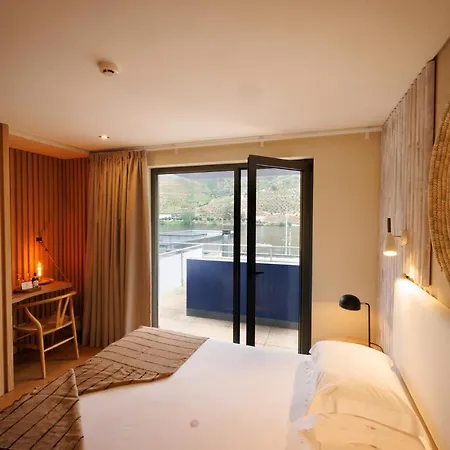 Hotel Folgosa Douro 3*