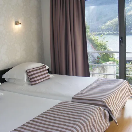 Hotel Folgosa Douro 3*