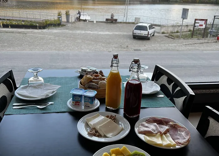 Folgosa Douro Hotel